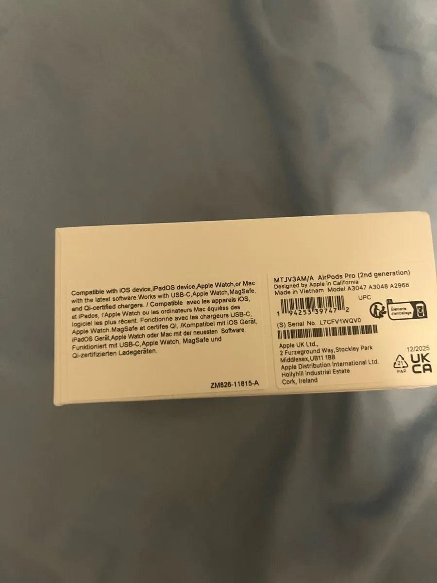 Apple AirPods Pro 2nd Generation - Image 3