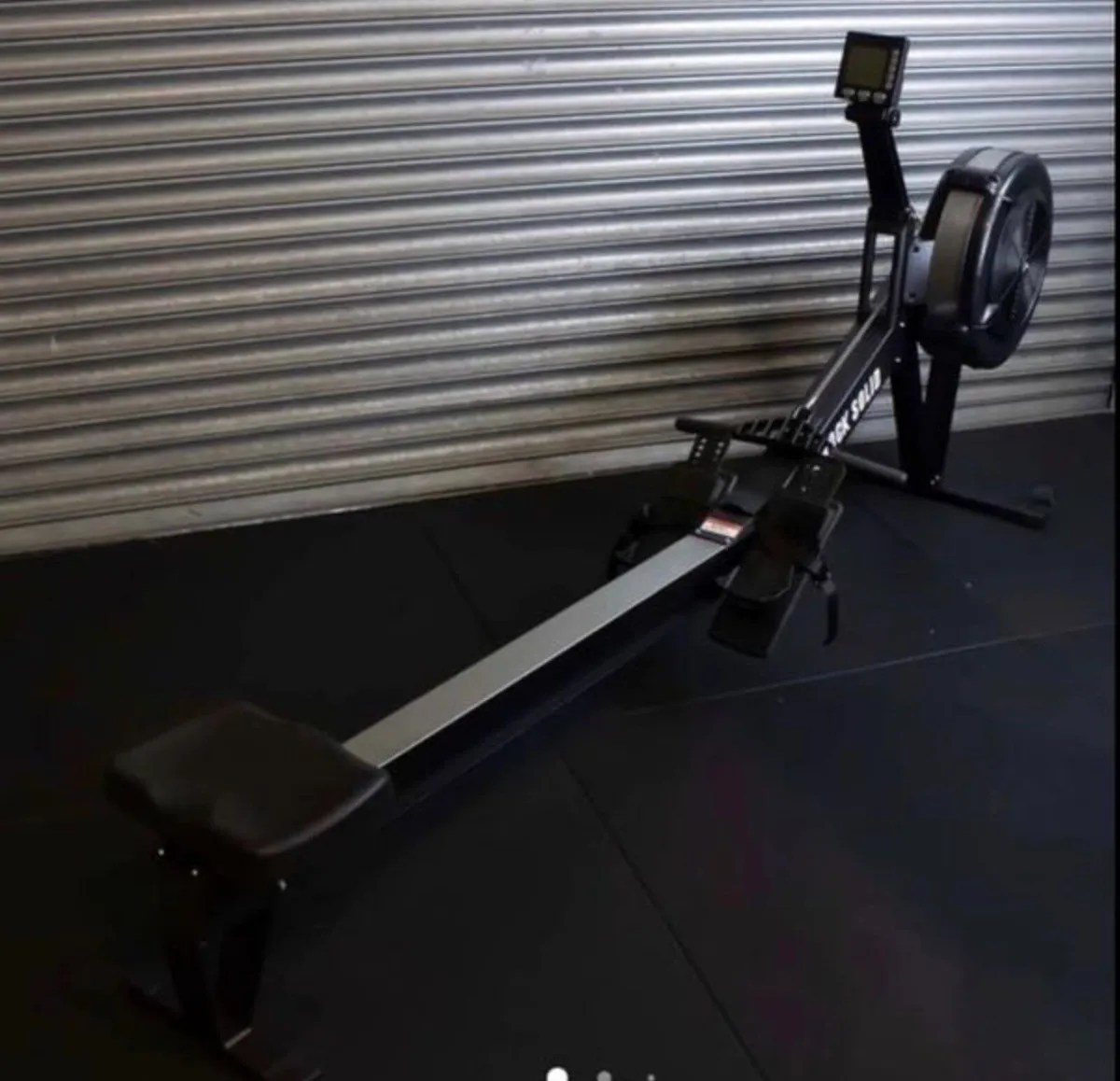 Commercial air rowing machine (new in box) - Image 1