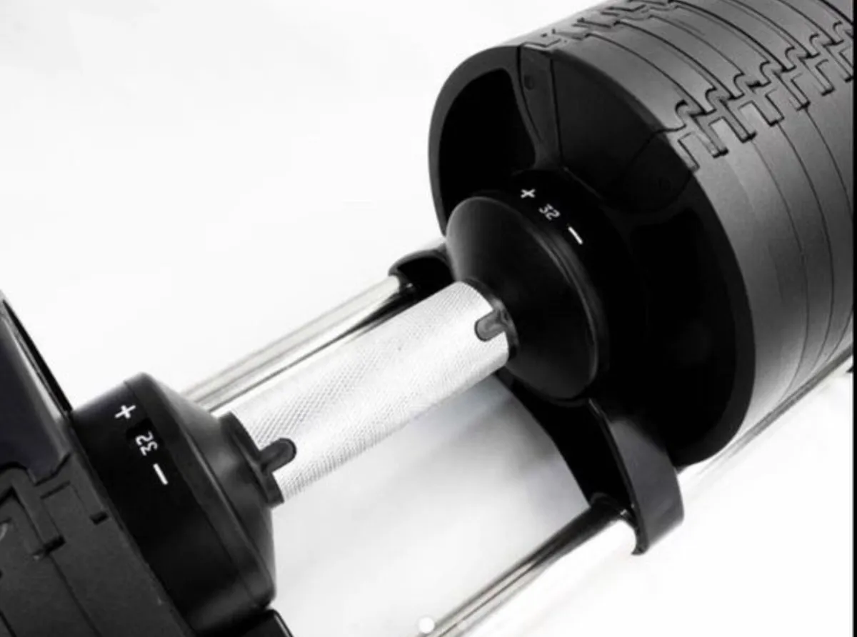 Adjustable dumbbell 32kg (new in box) - Image 3