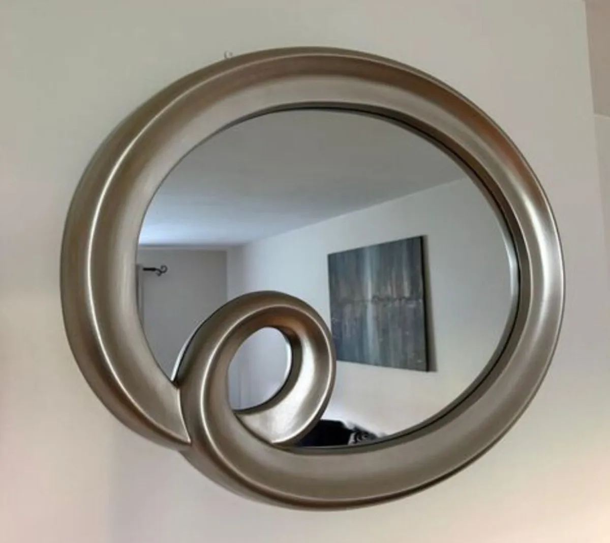 As New - Stunning Good Sized Wall Mirror - Deliver
