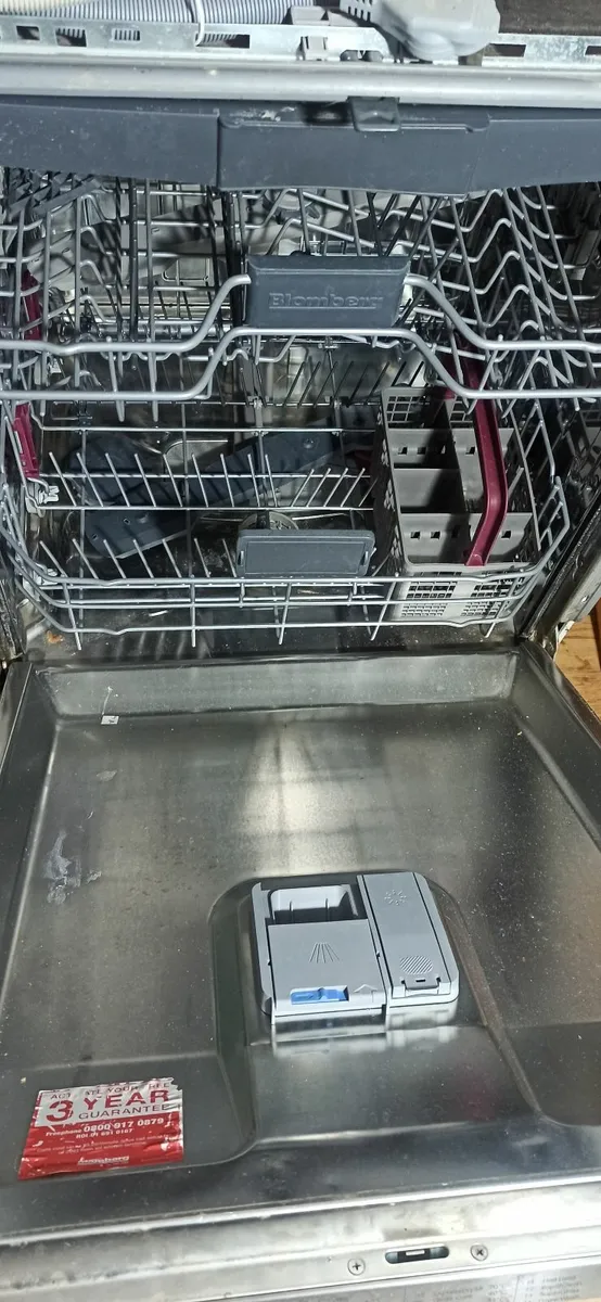 Blomberg integrated Dishwasher - Image 1