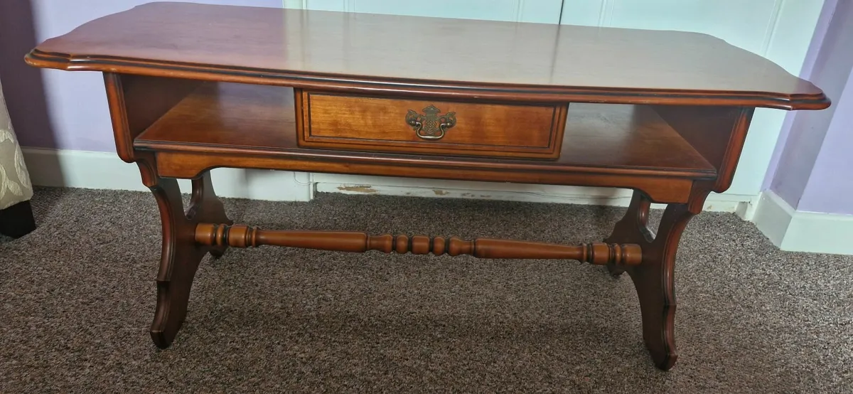 Coffee table - Image 4