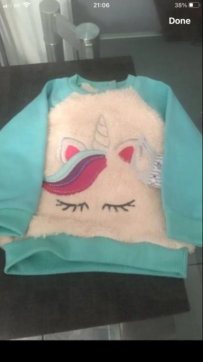 Girls BNWT sweater 12 mths €6 - Image 3