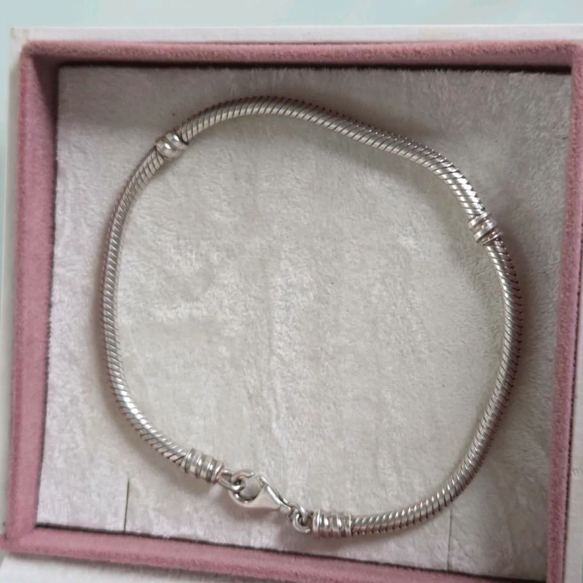 Genuine Pandora bracelet with lobster claps - Image 2