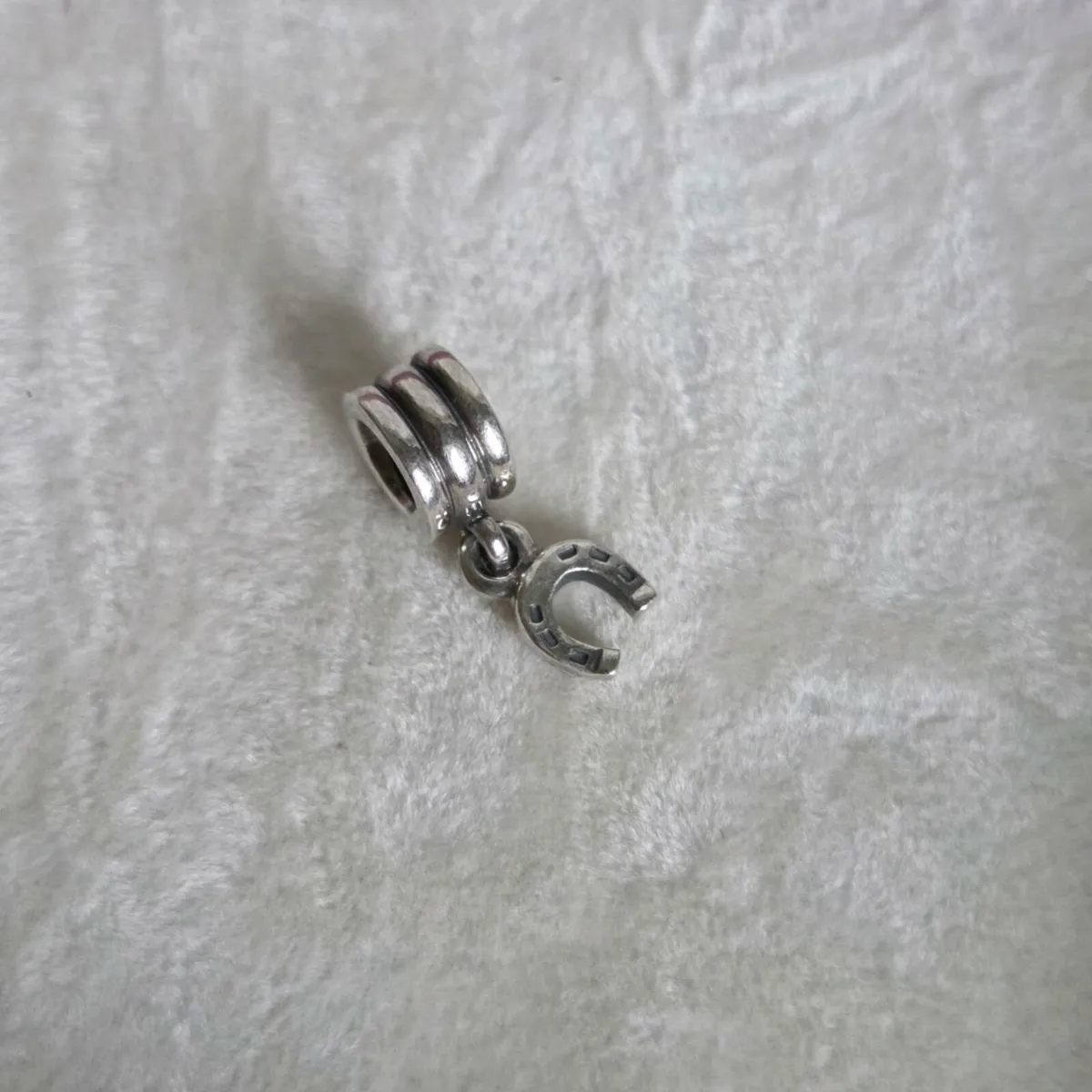 Genuine PANDORA Lucky Horseshoe Dangle Charm - Image 1