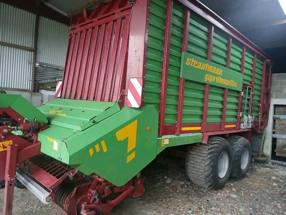 Silage wagon strautmann - Image 1