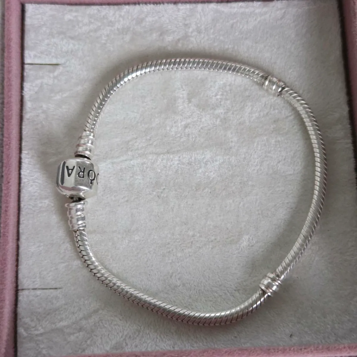 Pandora bracelet barrel clasp size 18cm - Image 3