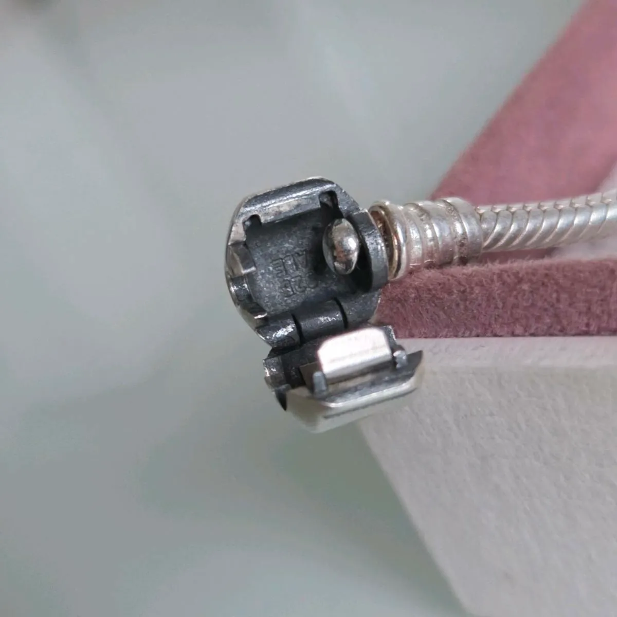 Pandora bracelet barrel clasp size 18cm - Image 4