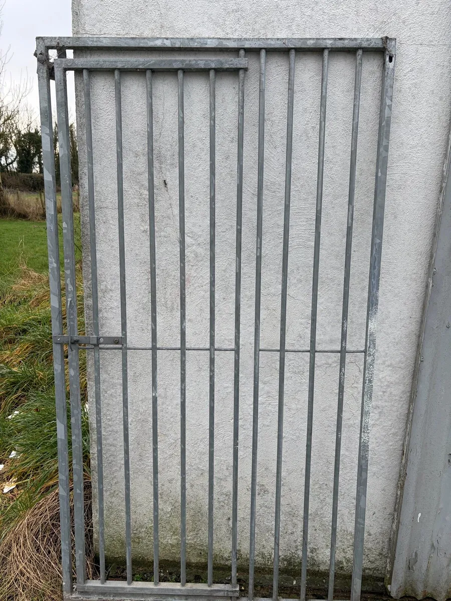 Kennel gate - Image 1