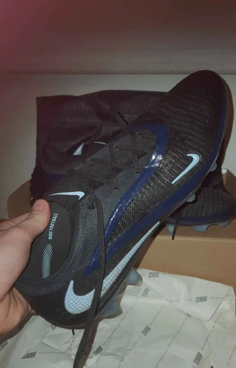 Elite Nike football boots Size 10.5 brand new - Image 3