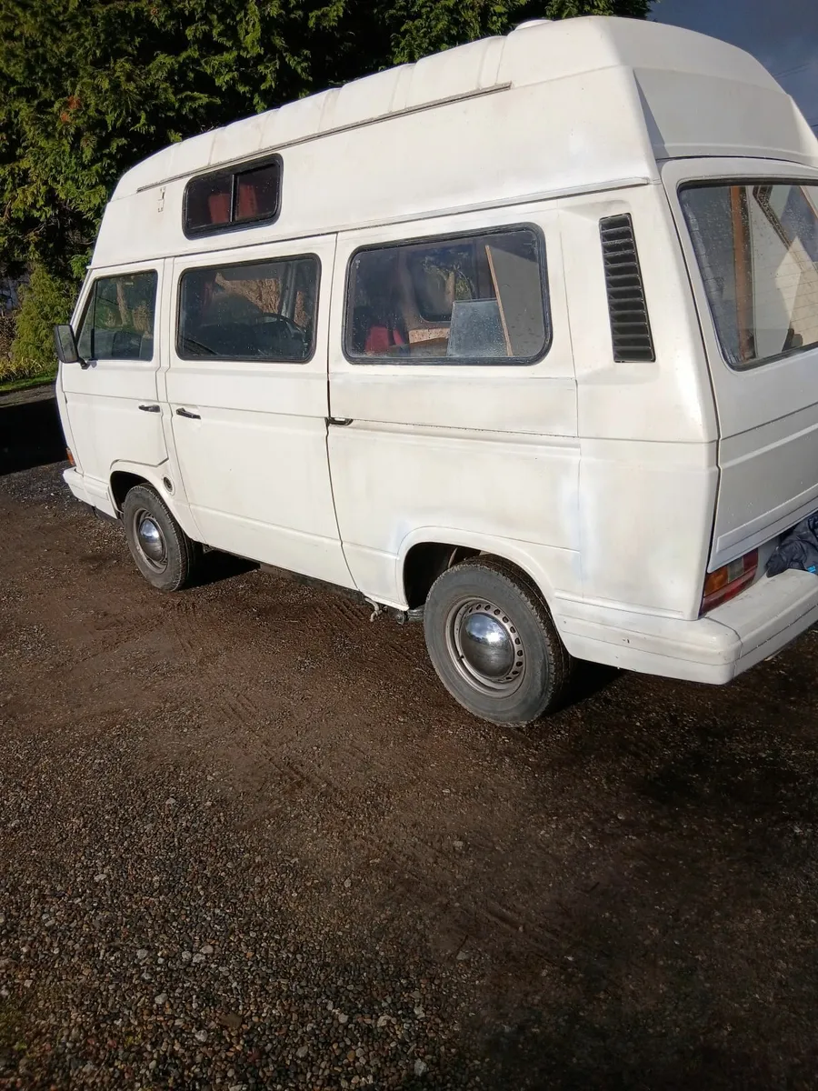 Camper van - Image 2