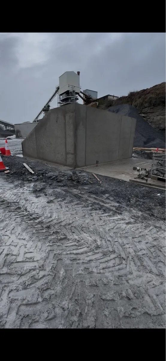 Mass concrete walls and Floors - Image 3