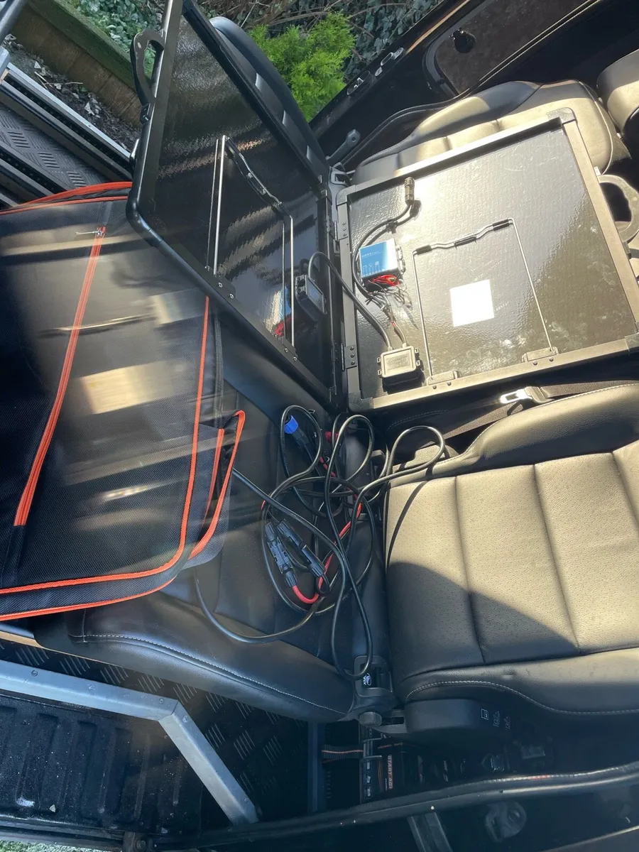 Mitsubishi L300 D - Image 4