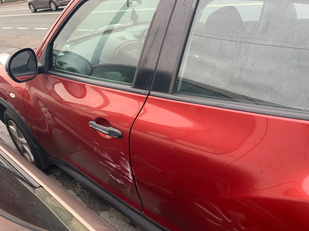 2012  NISSAN JUKE  DIESEL - Image 4