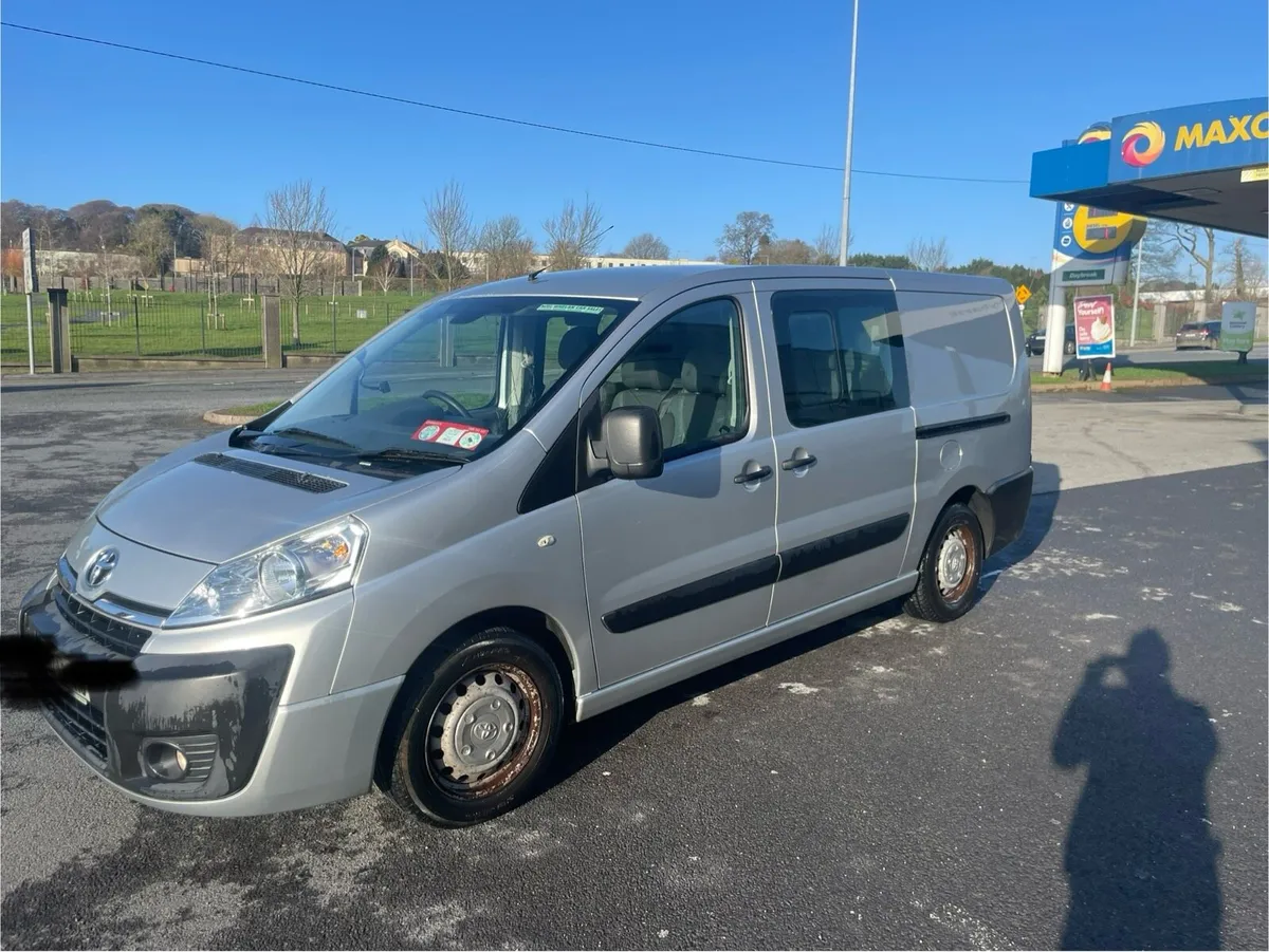 Crew Cab Van - Image 1