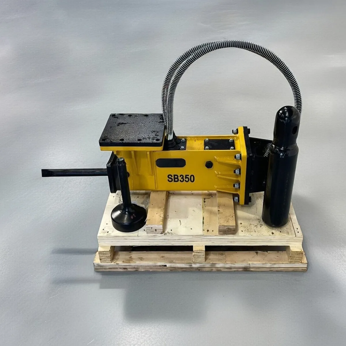 Rock Breakers with Post Driver - Image 3