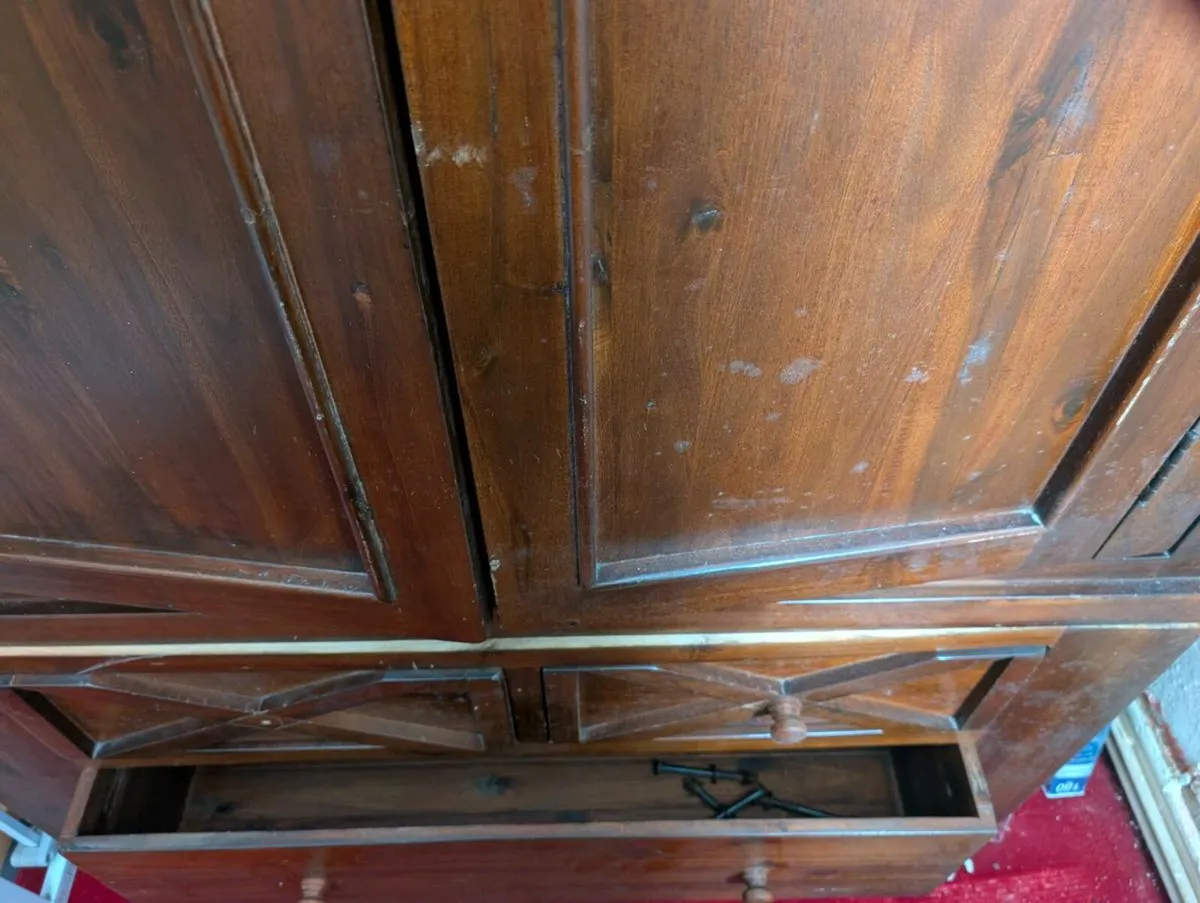 Timber Wardrobe - Image 2