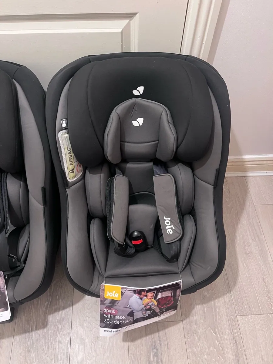 Joie spin 360 Isofix Car Sear - Image 2