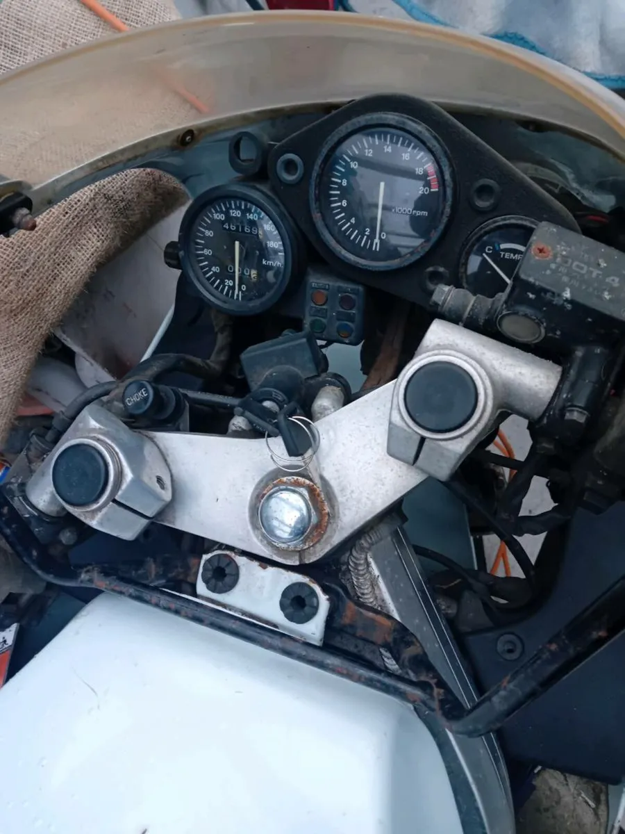 Cbr 250rr - Image 3