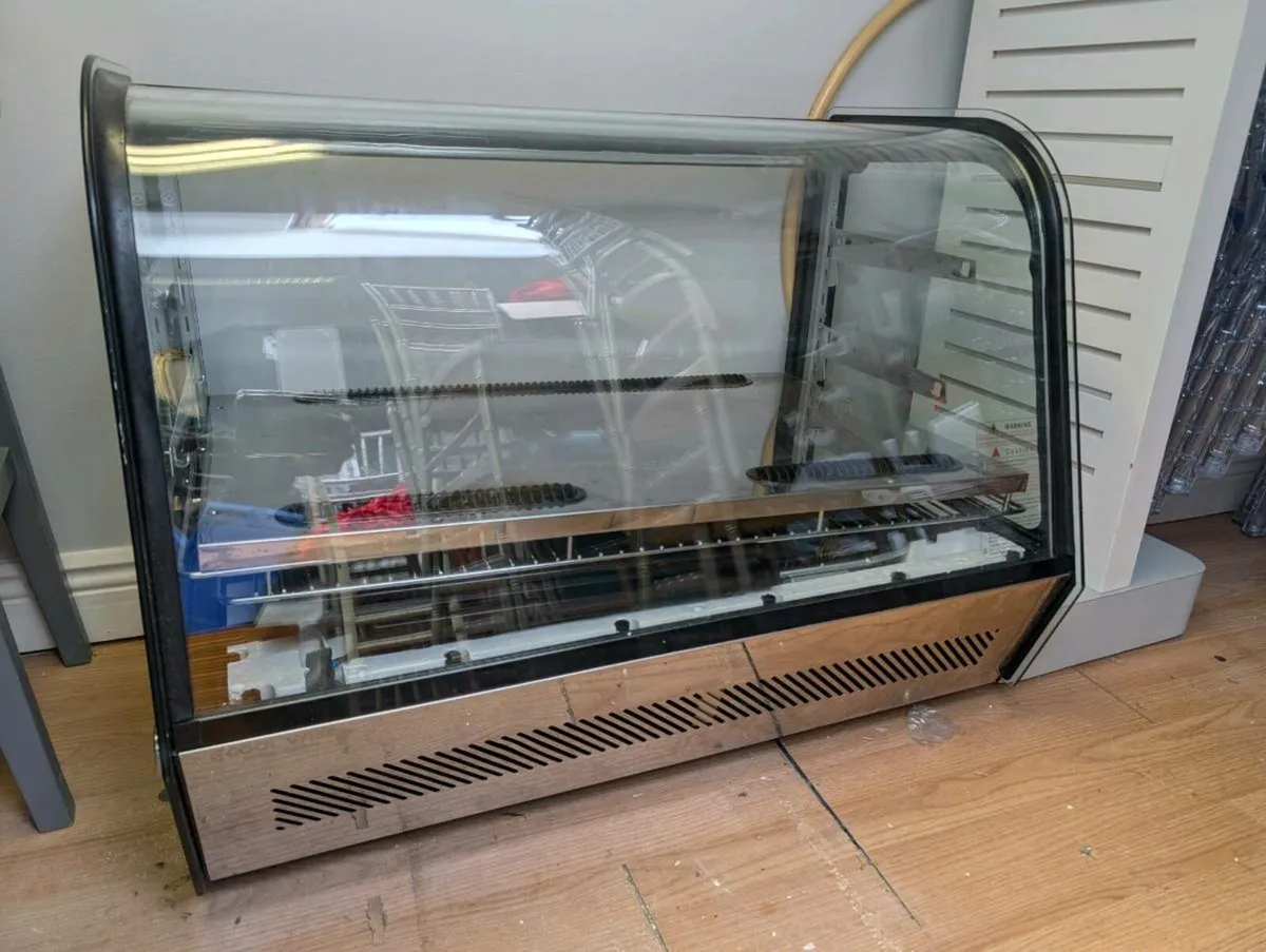 Bain Marin Shop Fridge - Image 1