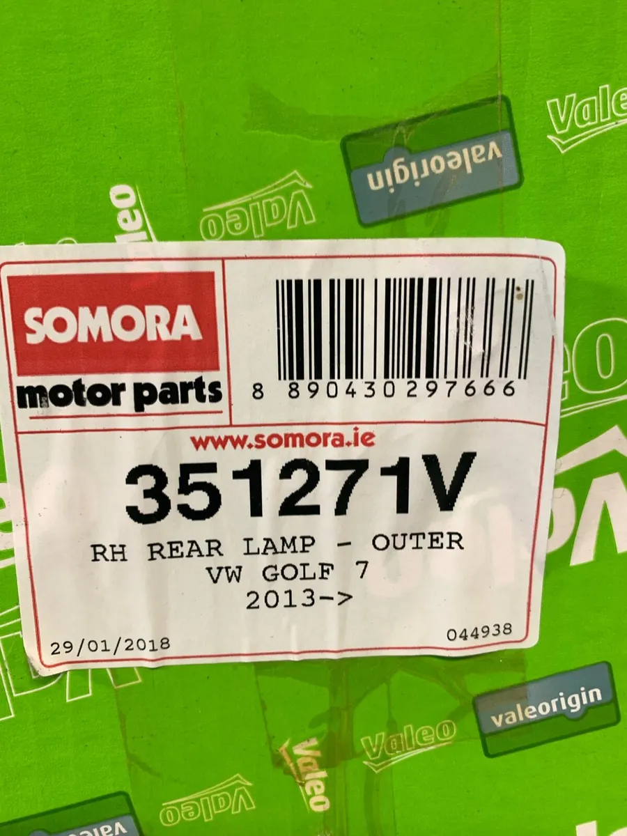 VW Golf RH rear lamp - Image 3