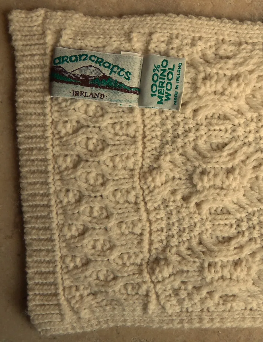 Arancrafts Merino Wool Scarf & Aran Wool Hat - Image 4