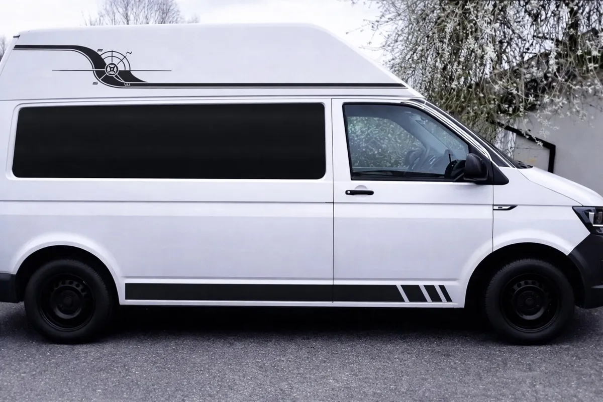 Volkswagen Transporter high Top Camper/Commercial - Image 1