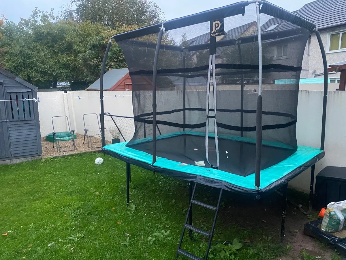 Trampoline - Image 2