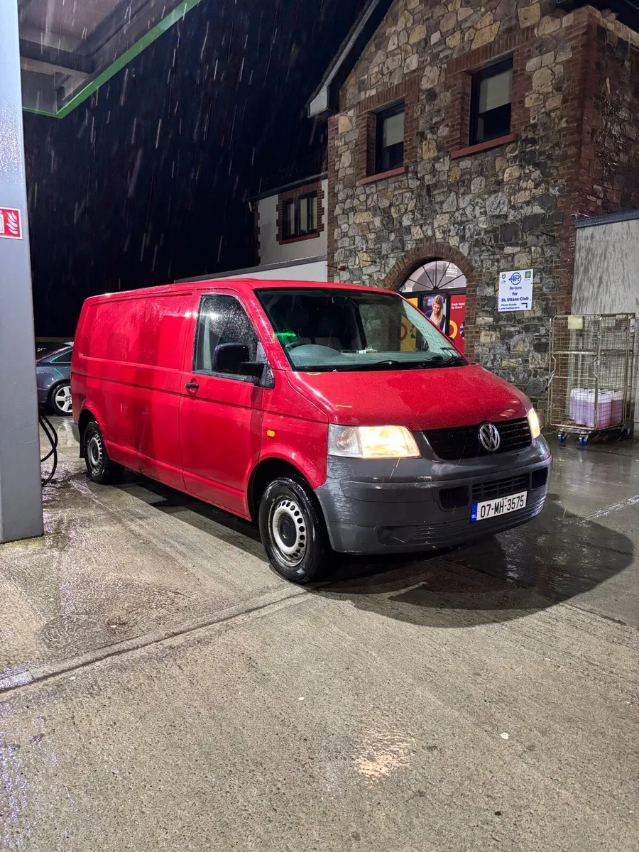 Volkswagen Transporter 07 - Image 1
