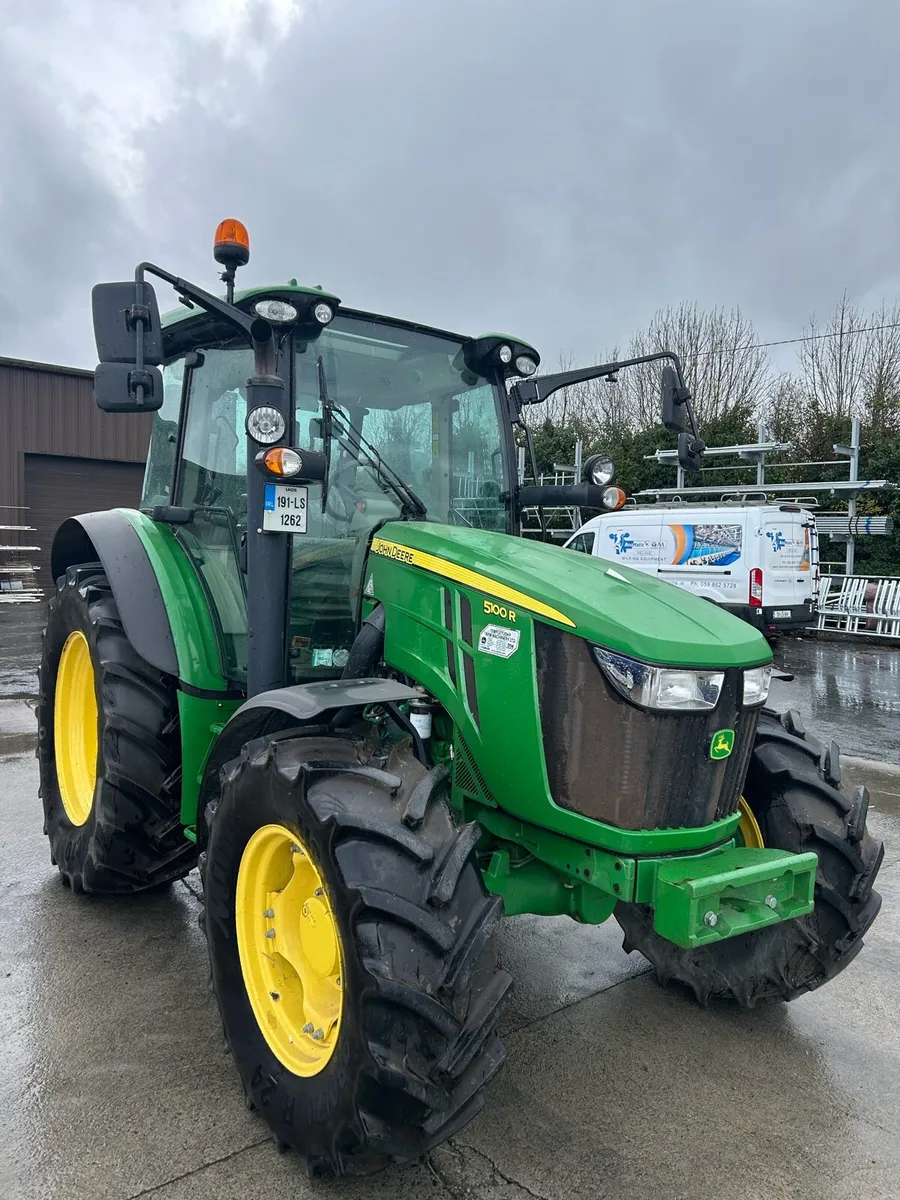 John Deere 5100R - Image 2