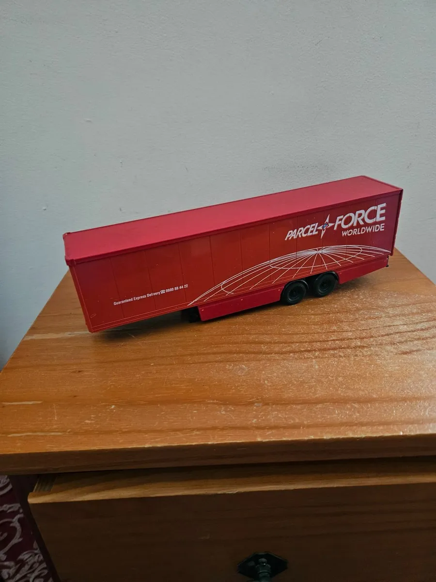 Corgi Trailer - Image 2