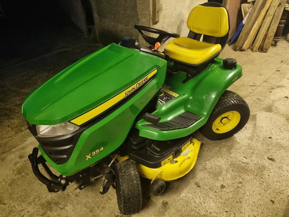 2019 John Deere X354 - Image 2
