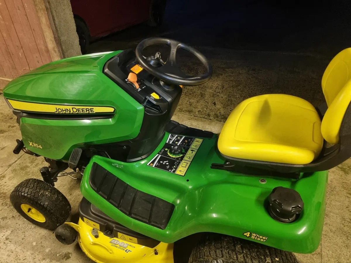 2019 John Deere X354 - Image 3