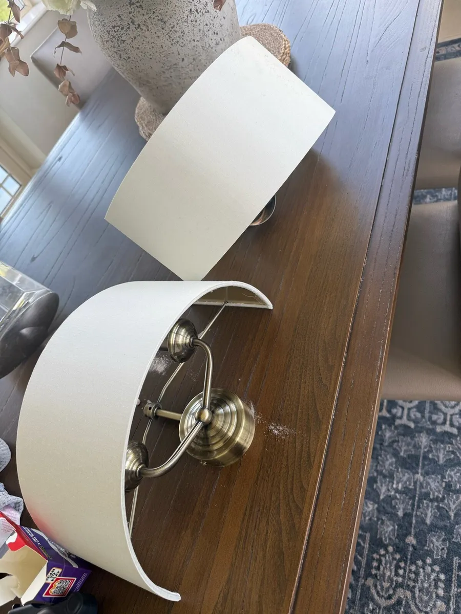 Pair of laura Ashley wall lights - Image 3