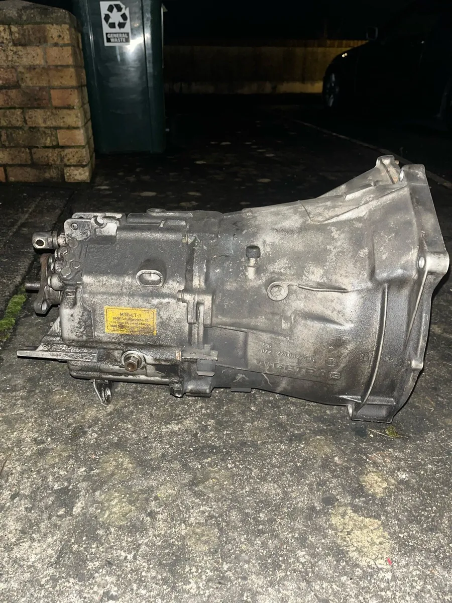 E46 Getrag 250 5 Speed Manual Gearbox - Image 1