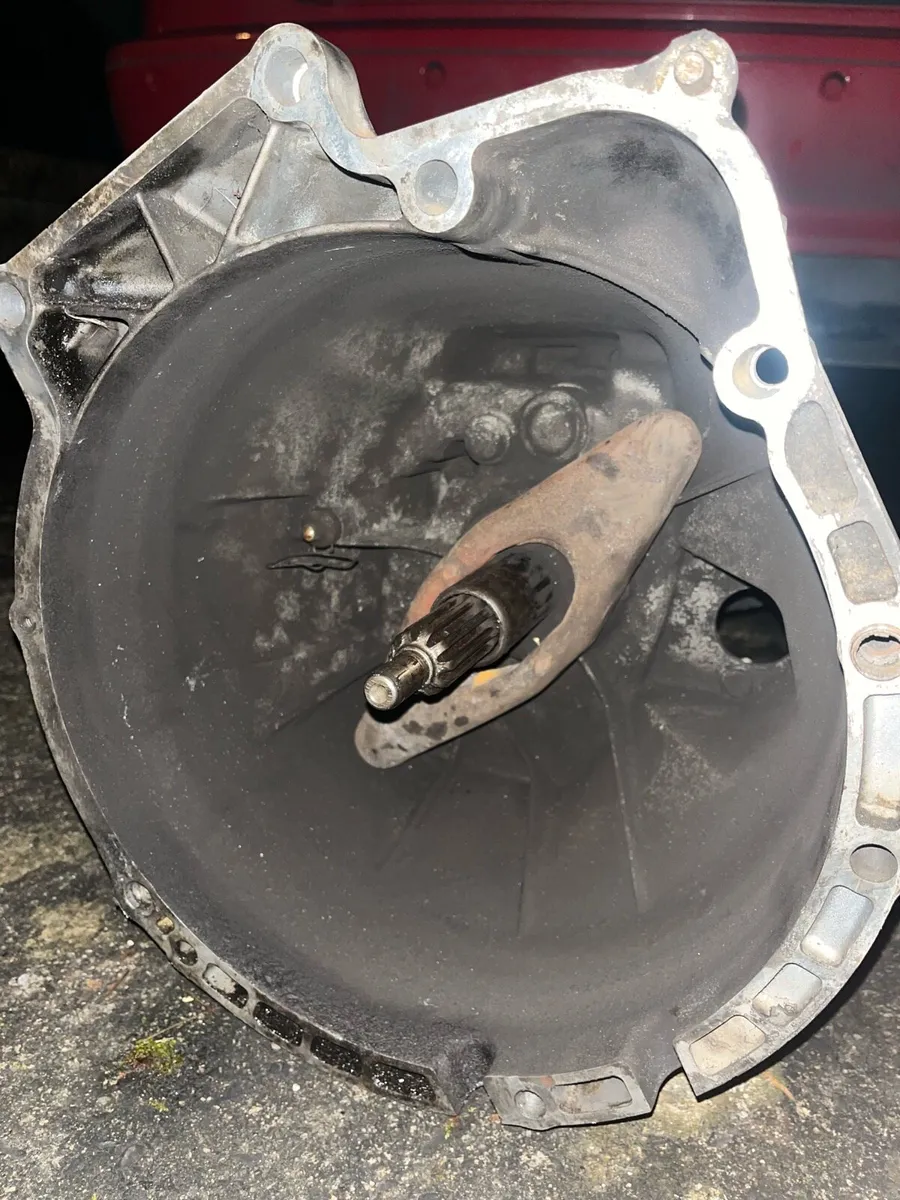 E46 Getrag 250 5 Speed Manual Gearbox - Image 3