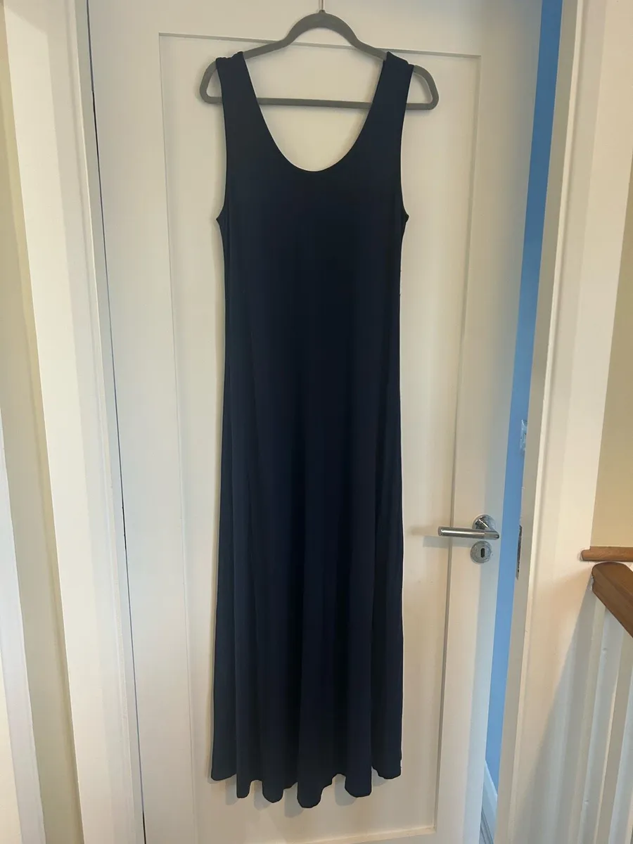 Maternity clothes - Image 2