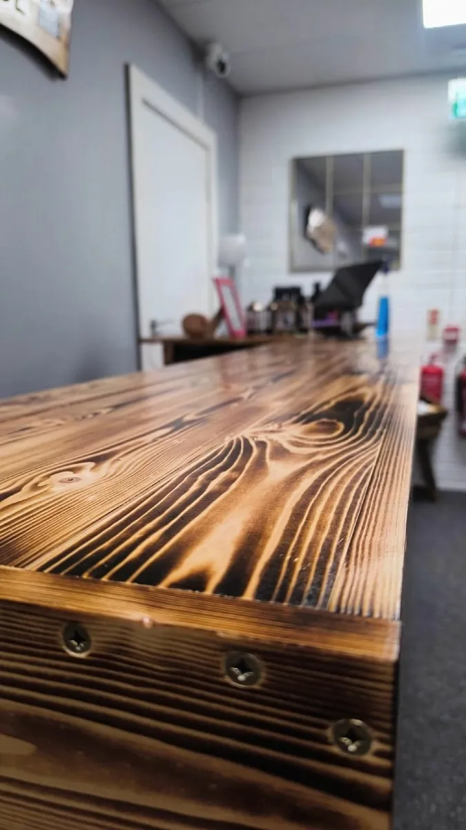 Custom-built L-shaped retail reception / checkout - Image 2