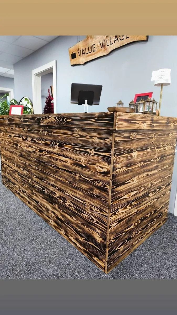 Custom-built L-shaped retail reception / checkout - Image 1