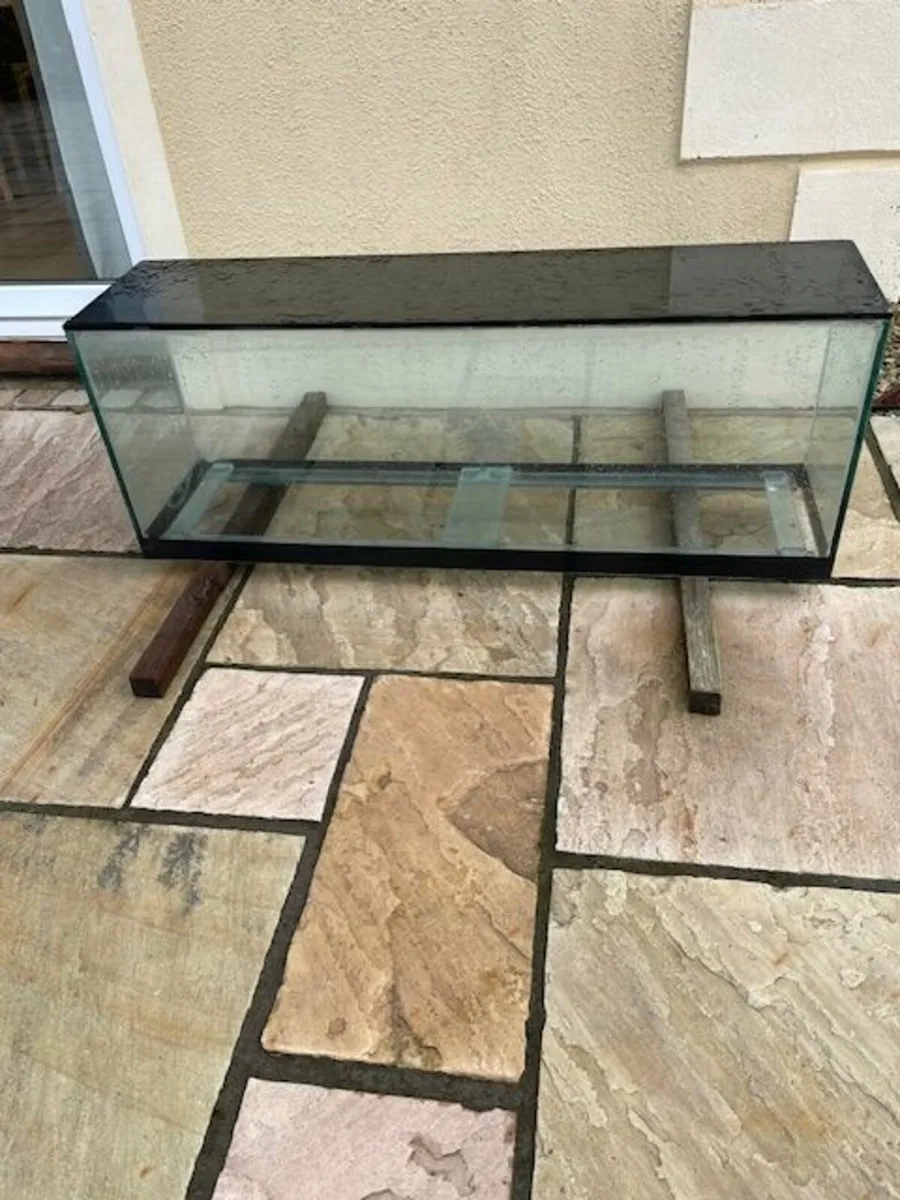 Aquarium Tank - Image 2