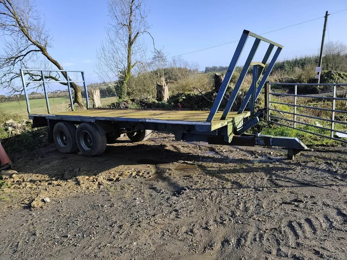 Bale trailer for sale - Image 3