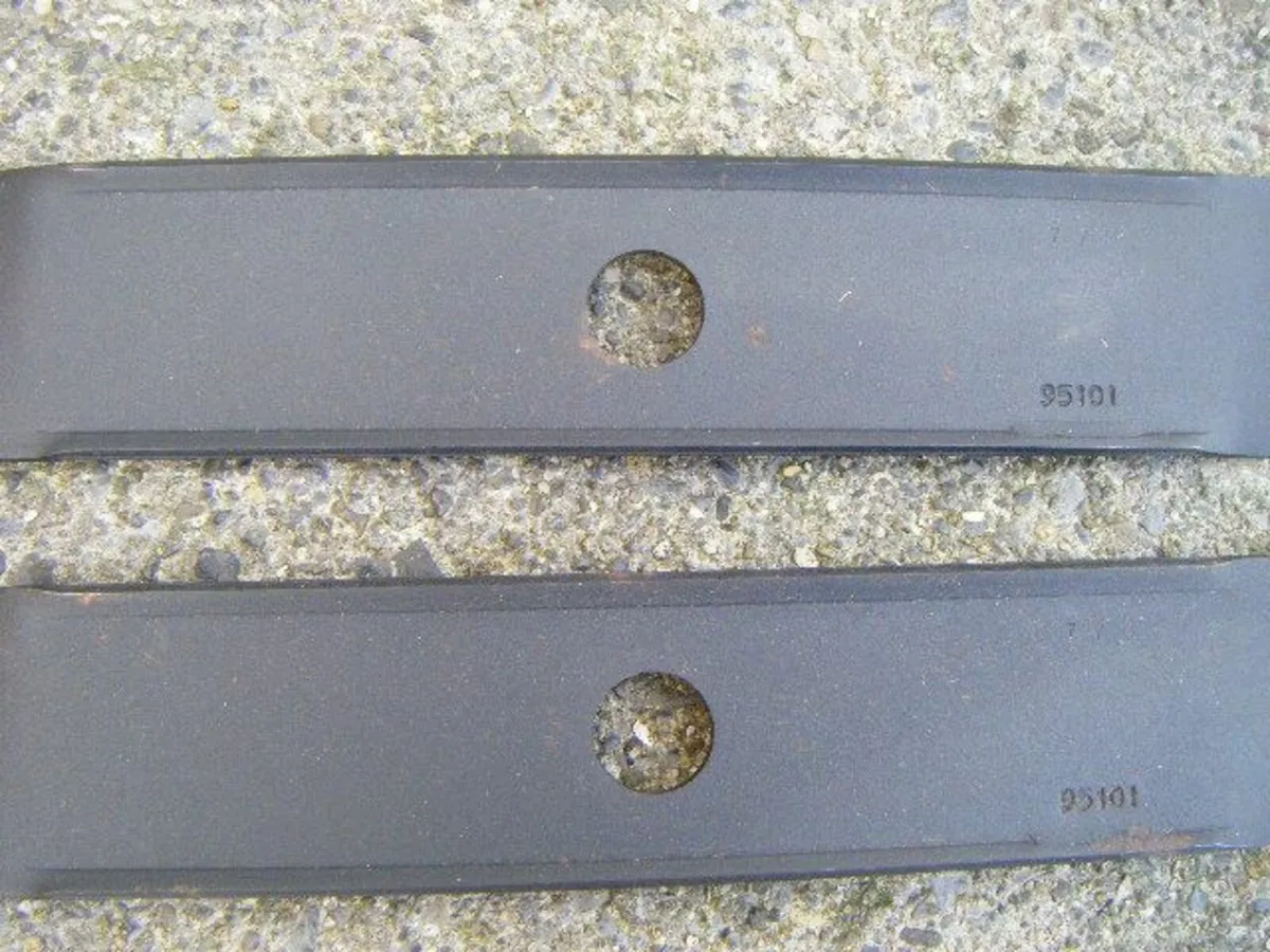 Lawn mower blades - Image 2