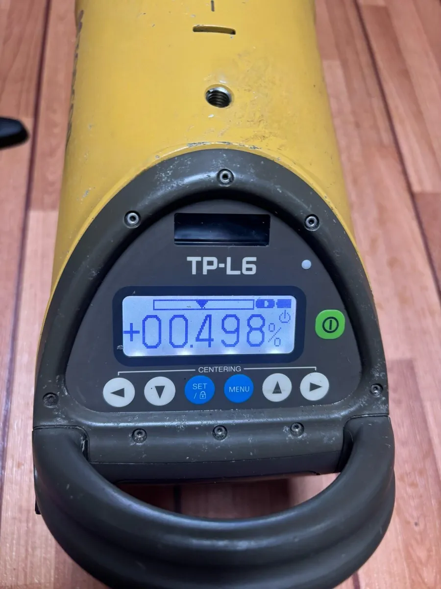 Topcon TPL6G green beam pipe lazer perfect cond - Image 2
