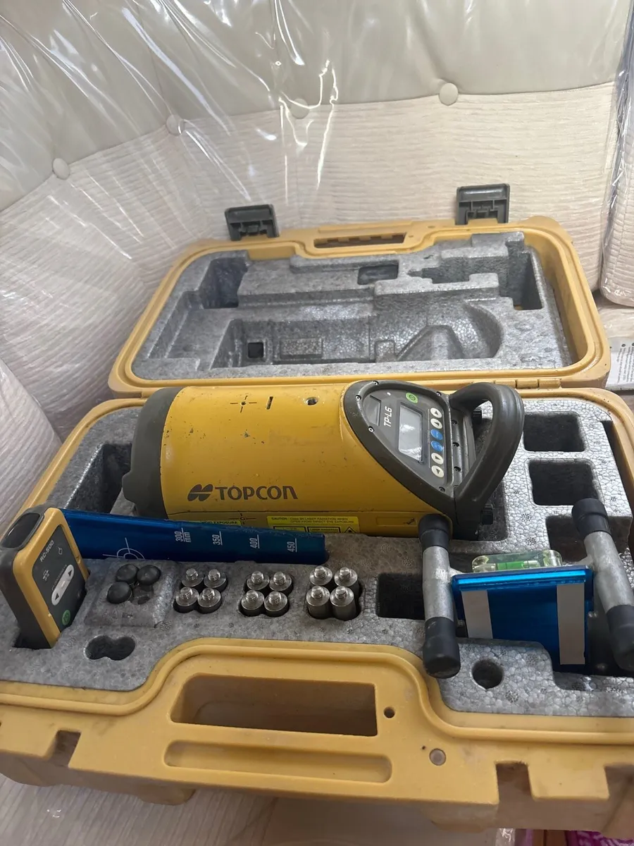 Topcon TPL6G green beam pipe lazer perfect cond - Image 1