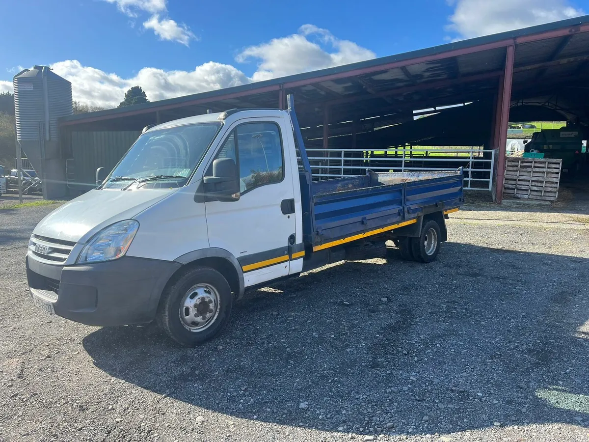 07 IVECO DAILY TIPPER - Image 1