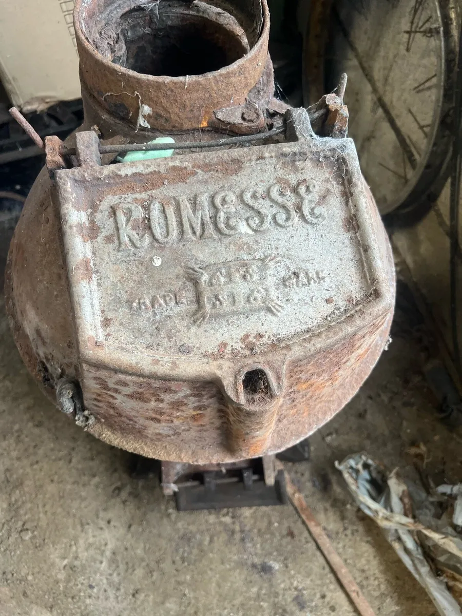 Pot belly stove - Image 2