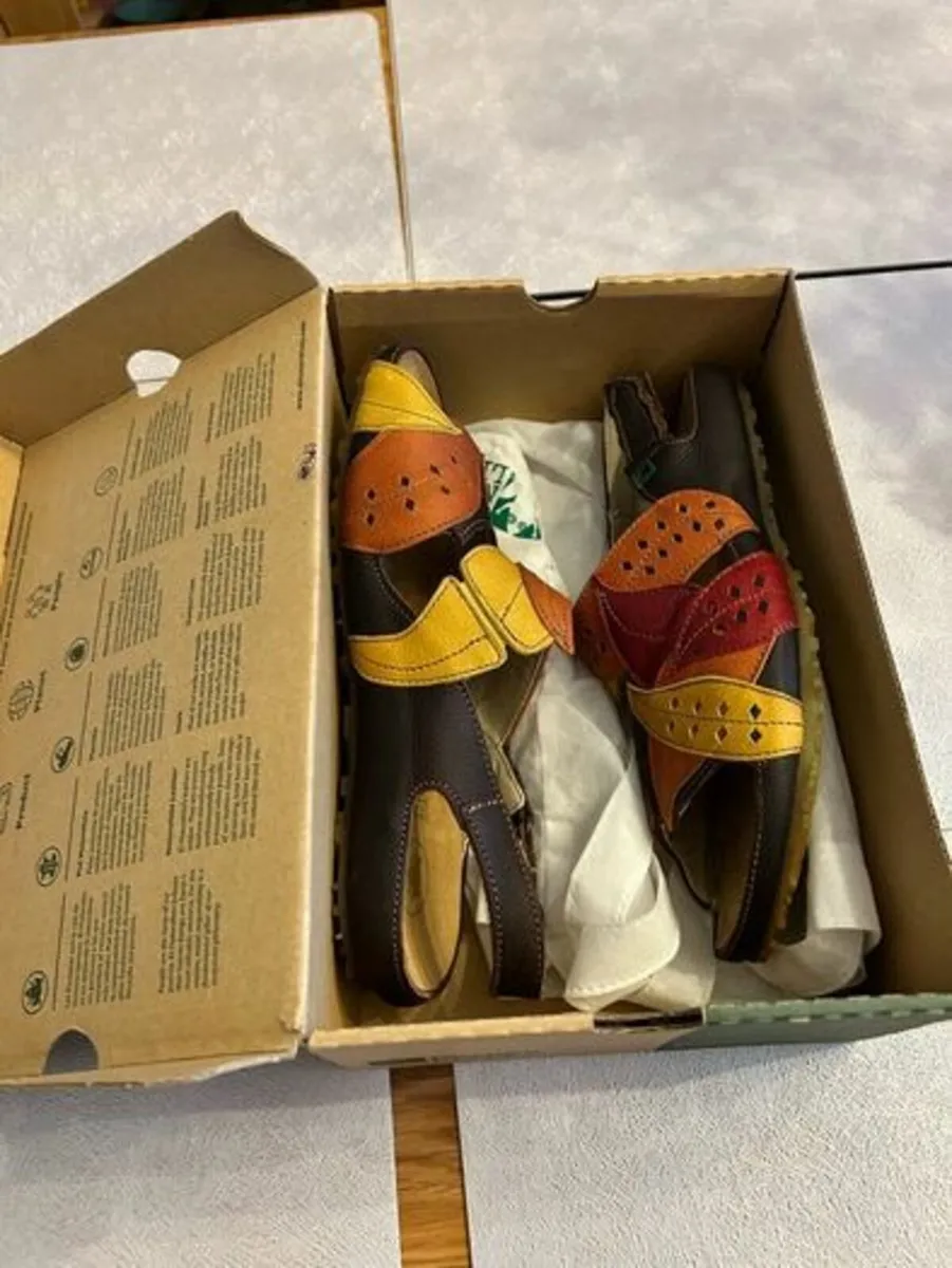 El Naturalista womens leather Sandals 8UK 41EU NEW - Image 3