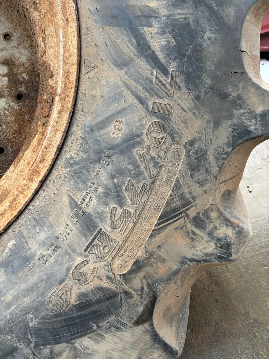 710 75 R34 - Image 2