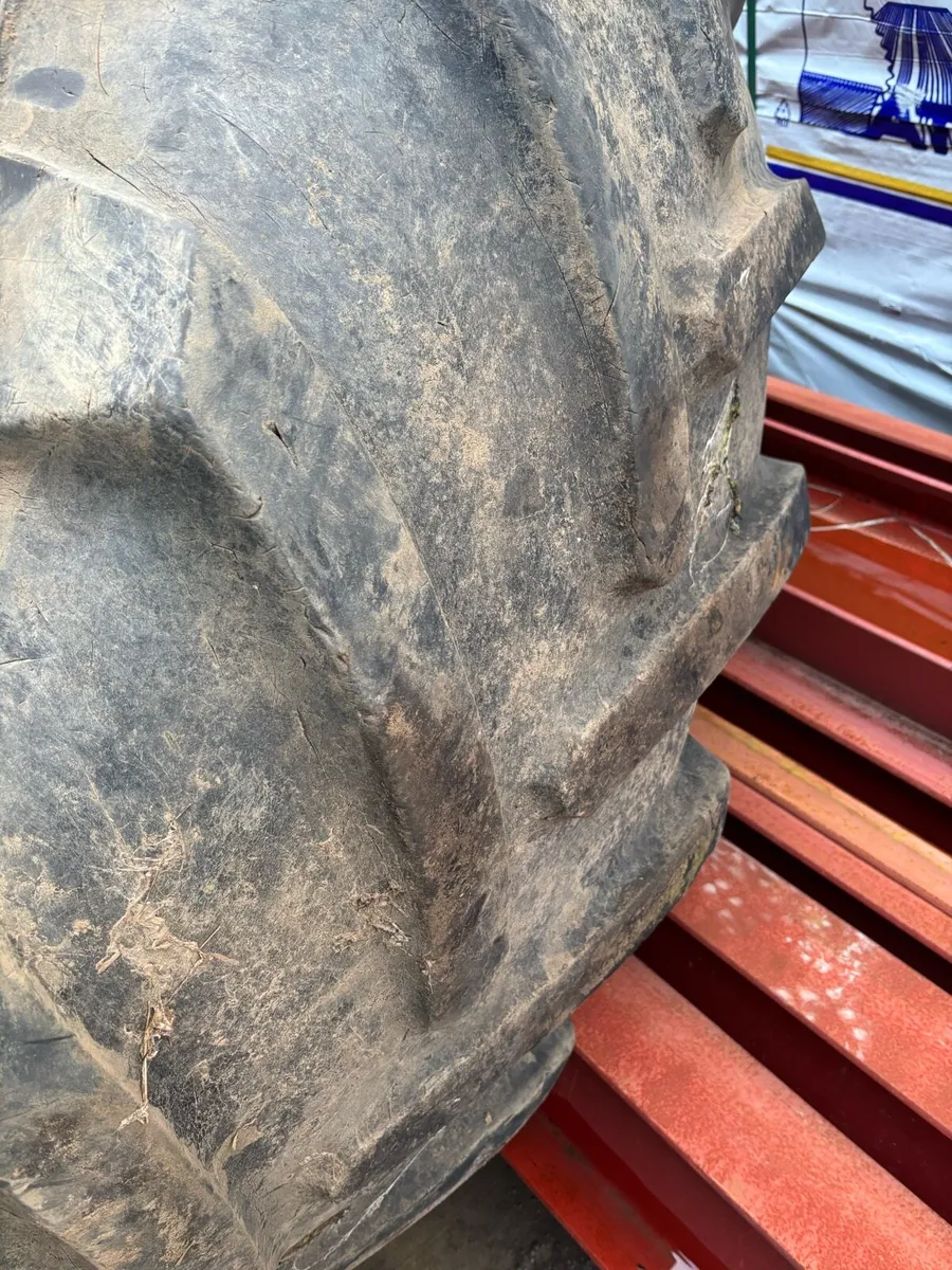 710 75 R34 - Image 4