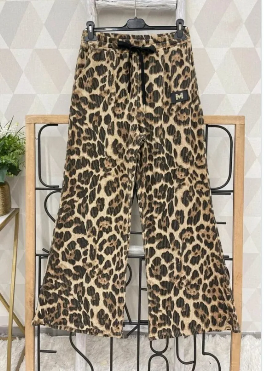 Leopard print trousers - Image 1